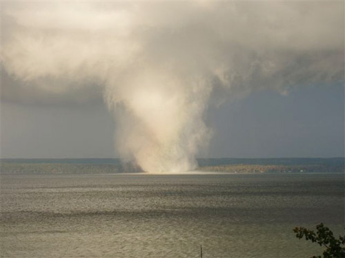 black-lake-tornado.jpg
